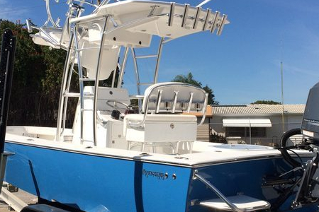 Avenger 25' Custom Fishing Boats | Near shore & Offshore by Marauder Marine