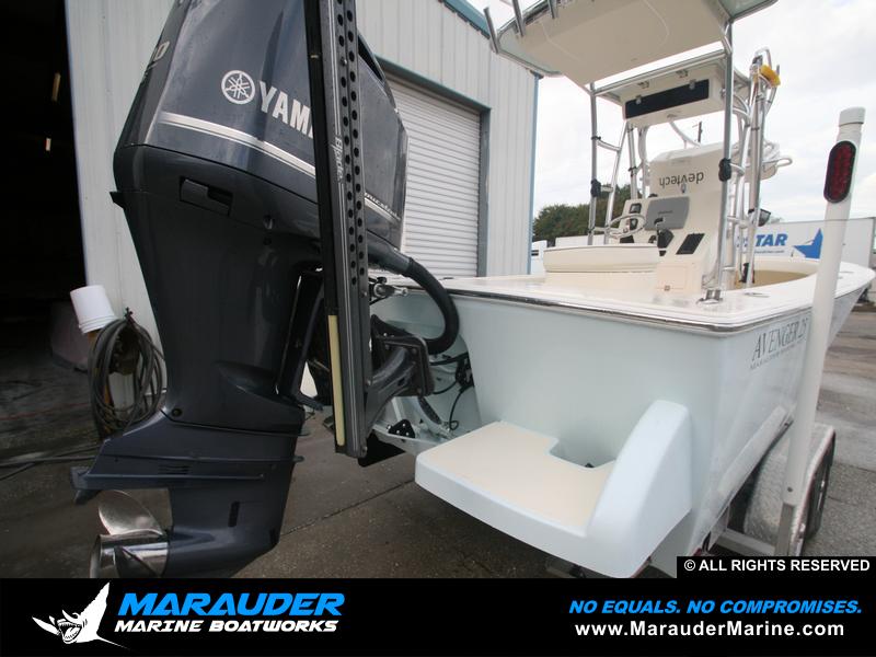 Avenger 25' Custom Fishing Boats | Near shore & Offshore by Marauder Marine in Avenger Pro Series Custom Bay Boats II photo gallery from Marauder Marine Boat Works